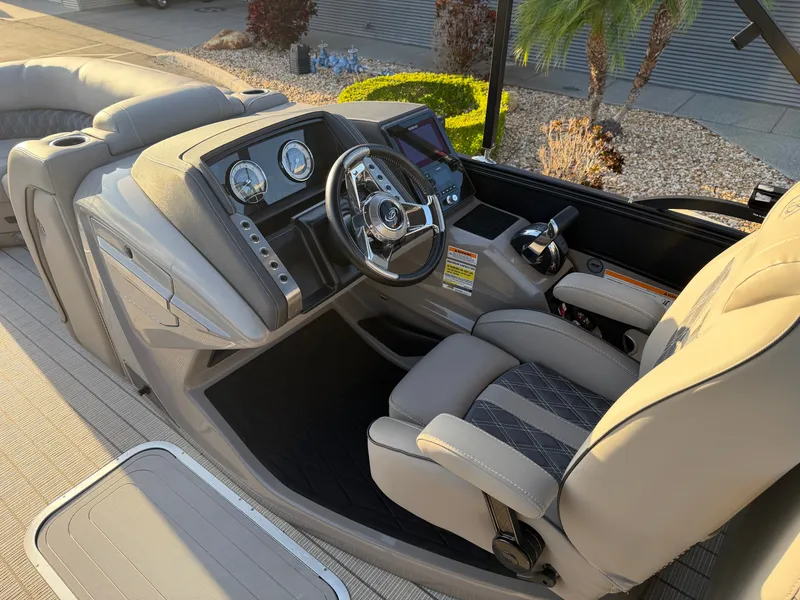 Slide: The Image of Barletta L23QCSS 2022 - 8