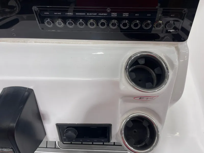 Slide: The Image of Tidewater 198 CC Adventure 2026 - 11