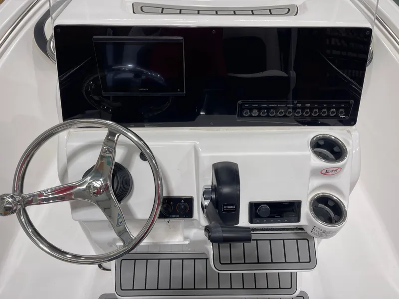 Slide: The Image of Tidewater 198 CC Adventure 2026 - 5