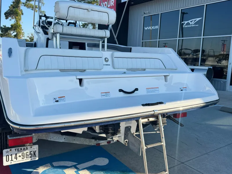 Slide: The Image of Yamaha 210 FSH DLX 2018 - 9