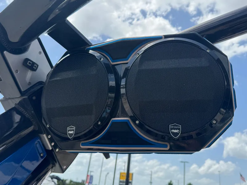 Slide: The Image of Centurion Ri 230 2022 - 6