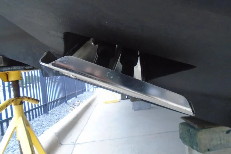 Slide: The Image of Close-up of a 2006 Buddy Davis 34 Center Console boat component. - 57