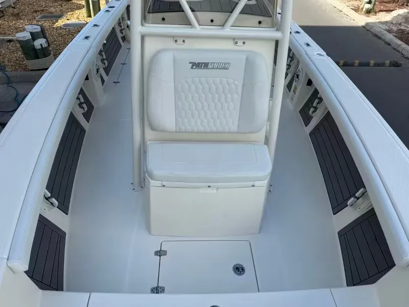 Slide: The Image of Pathfinder 2400 Open 2025 - 12