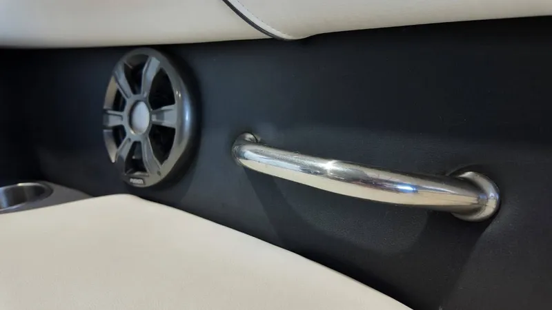 Slide: The Image of Regal 2100 2018 - 32