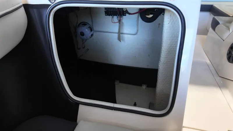 Slide: The Image of Regal 2100 2018 - 35