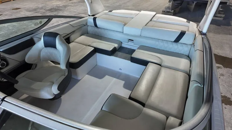 Slide: The Image of Regal 2100 2018 - 51