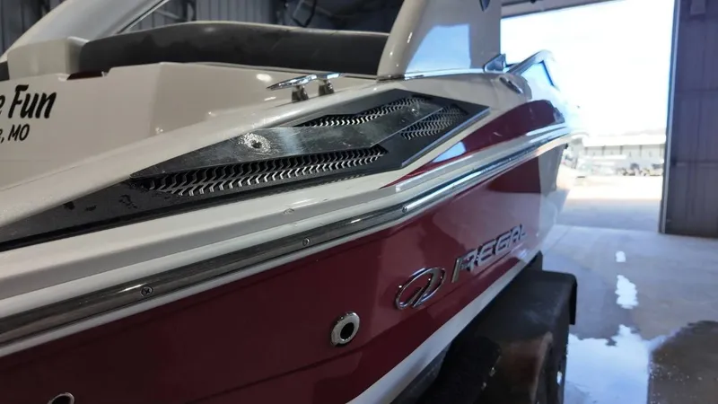 Slide: The Image of Regal 2100 2018 - 8