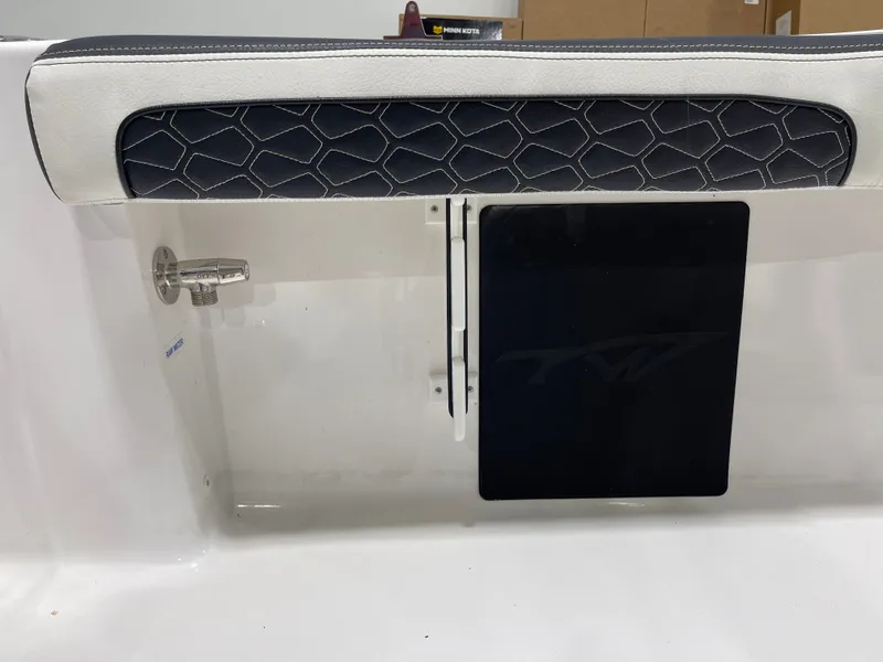 Slide: The Image of Tidewater 198 CC Adventure 2026 - 23