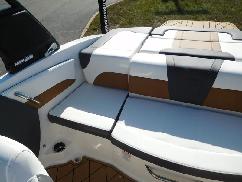 Slide: The Image of Chaparral GTS 1 2026 - 18