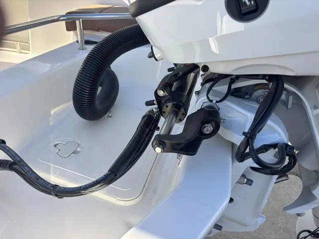 Slide: The Image of Pioneer 202 Sportfish 2026 - 41