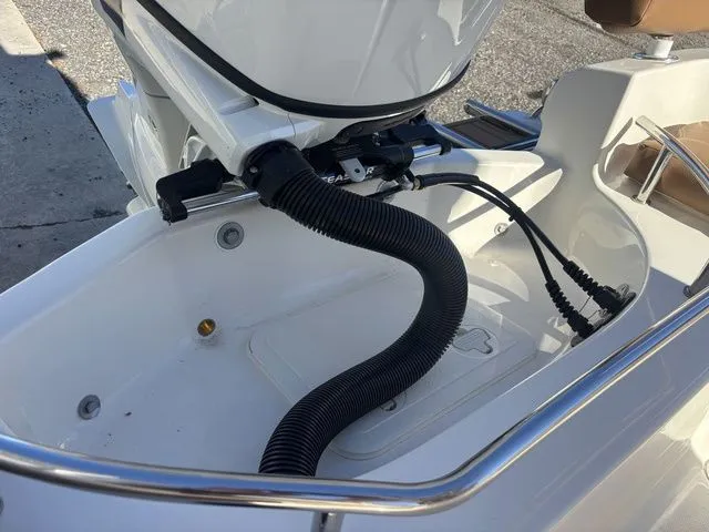 Slide: The Image of Pioneer 202 Sportfish 2026 - 44