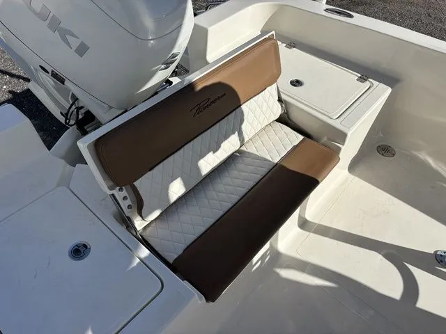 Slide: The Image of Pioneer 220 Bay Sport 2026 - 19