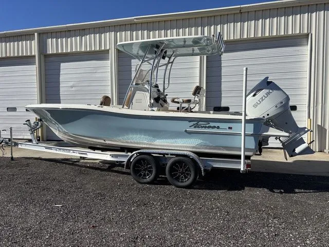 Slide: The Image of Pioneer 220 Bay Sport 2026 - 3