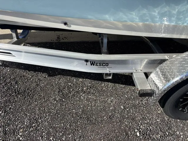 Slide: The Image of Pioneer 220 Bay Sport 2026 - 34