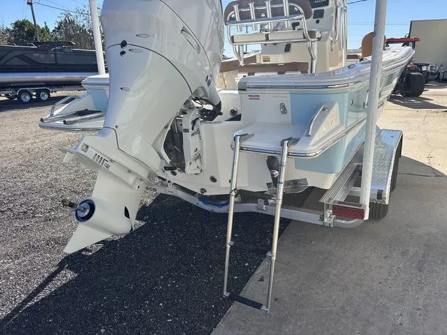 Slide: The Image of Pioneer 220 Bay Sport 2026 - 4