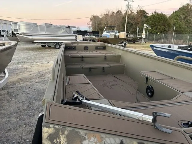 Slide: The Image of Thor 1754 Timber Hammer Elite 2026 - 7