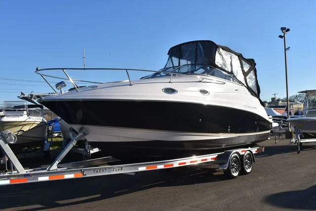 Slide: The Image of Regal 2655 Commodore Express 2010 - 14