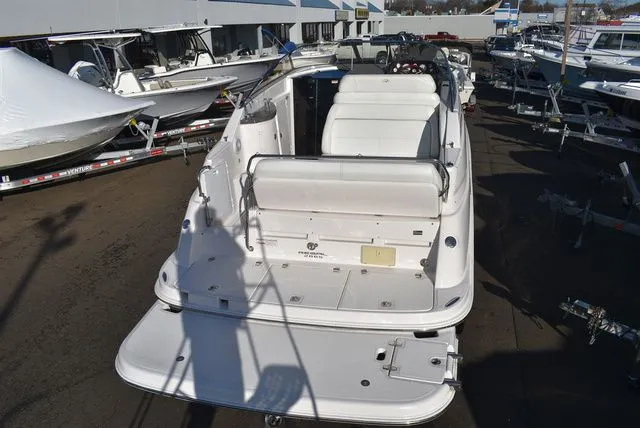 Slide: The Image of Regal 2655 Commodore Express 2010 - 19