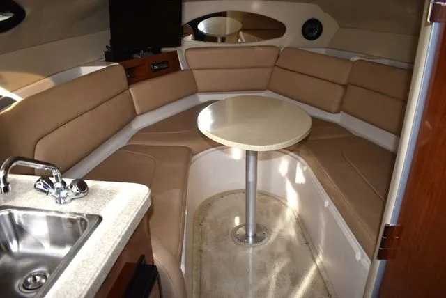 Slide: The Image of Regal 2655 Commodore Express 2010 - 72