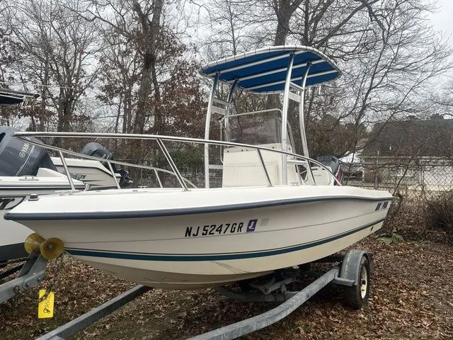 The Image of Sea Pro 180 Center Console 2002 - 1