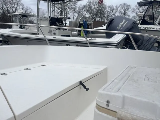 Slide: The Image of Sea Pro 180 Center Console 2002 - 5