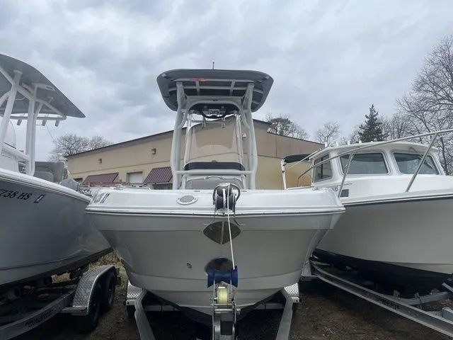 Slide: The Image of Finseeker 210 CC 2023 - 3