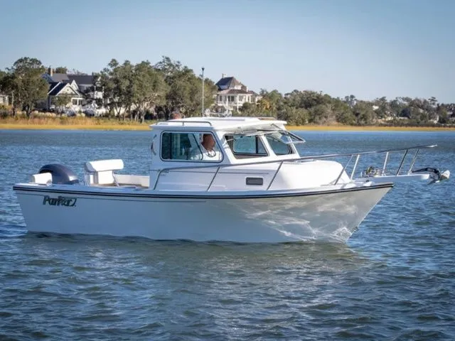The Image of Parker Marine 2120 Sport Cabin 2021 - 1