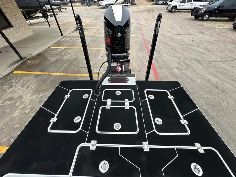 Slide: The Image of ES Custom REVOLUTION 23 2023 - 10