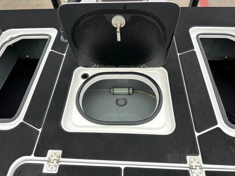 Slide: The Image of ES Custom REVOLUTION 23 2023 - 12