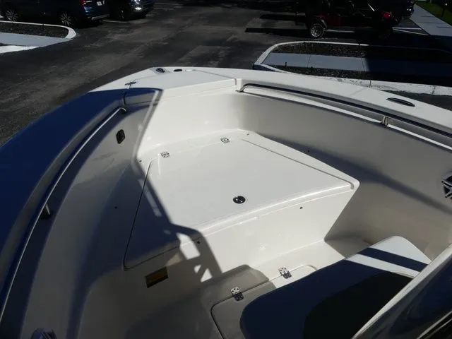 Slide: The Image of Bulls Bay 200CC 2024 - 9