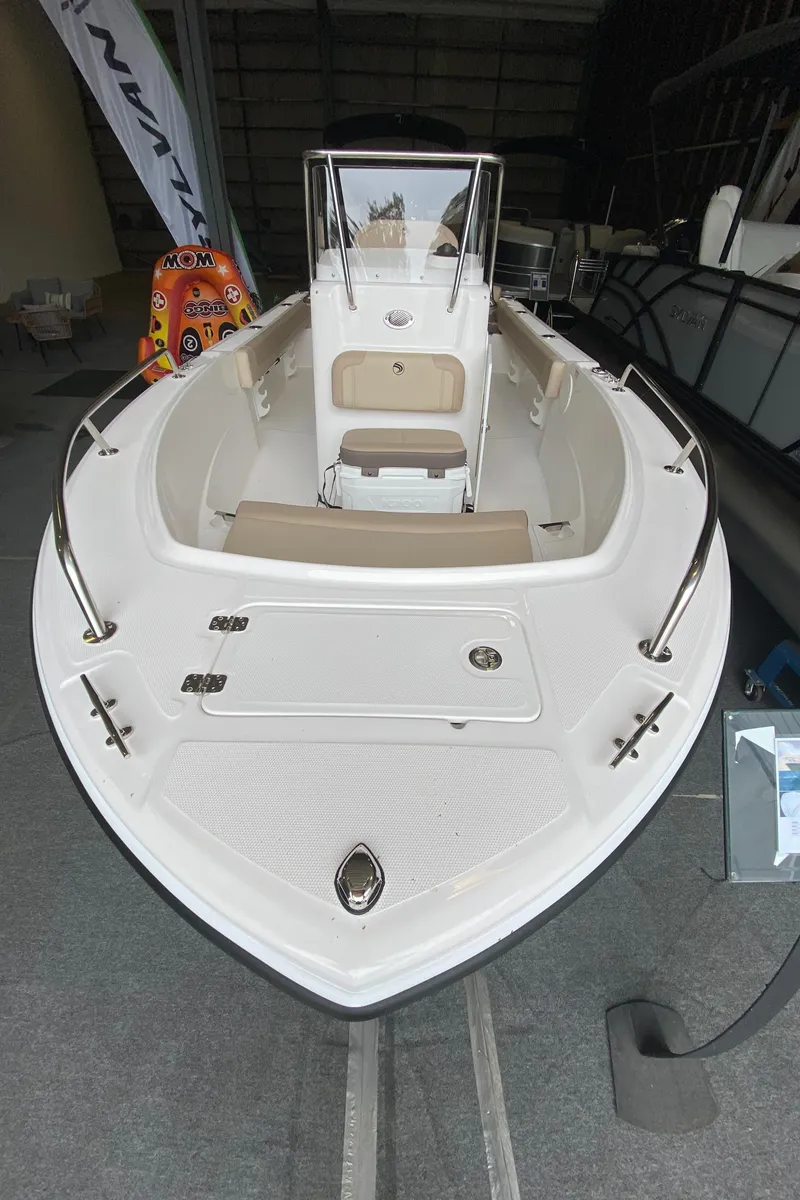 Slide: The Image of 2024 Edgewater 188CC Center Console boat on display. - 7