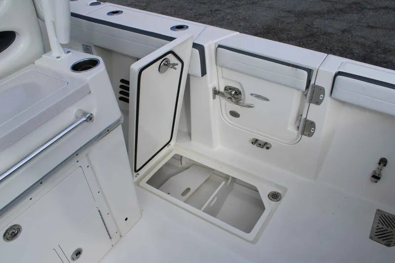 Slide: The Image of Cobia 285 Center Console 2026 - 29