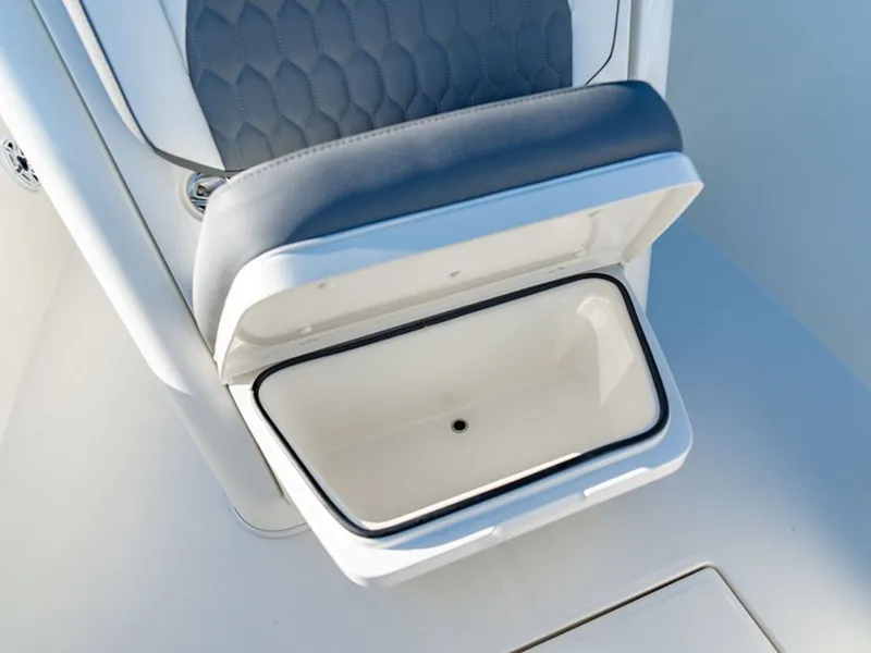 Slide: The Image of Cobia 245 Center Console 2026 - 15