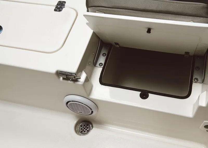 Slide: The Image of Key West 250 Bay Reef 2026 - 11