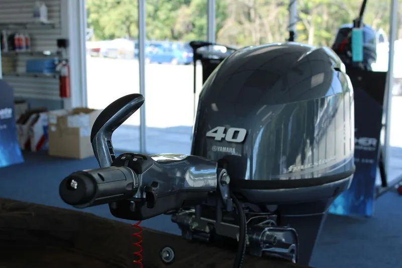 Slide: The Image of G3 Gator Tough 15 DK 2025 - 10