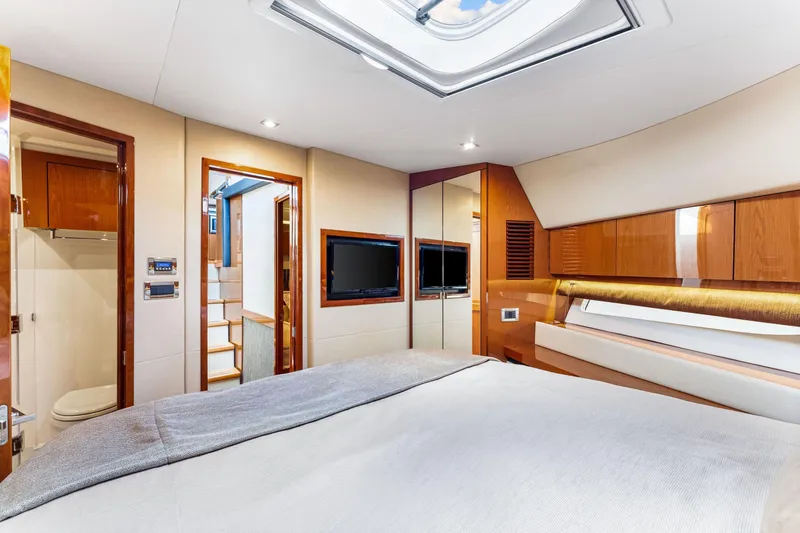 Slide: The Image of Luxurious interior of 2016 Sea Ray 510 Fly yacht with modern bedroom design. - 40
