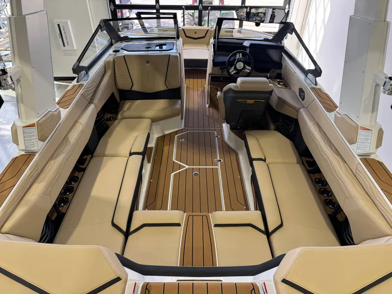 Slide: The Image of Nautique Super Air Nautique G23 2025 - 13