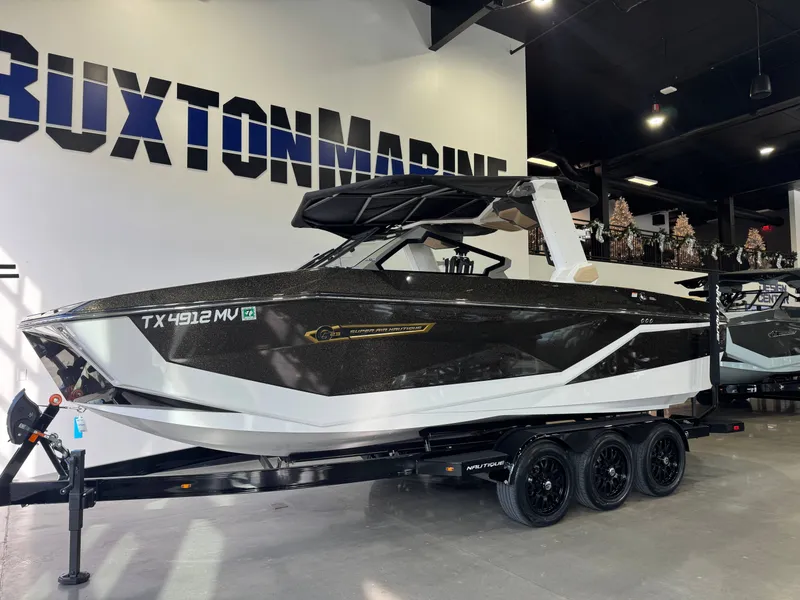Slide: The Image of Nautique Super Air Nautique G23 2025 - 3