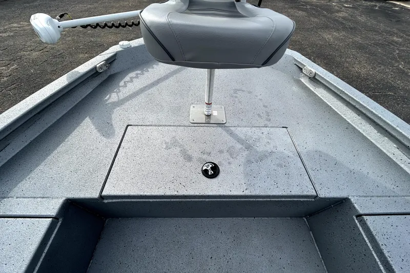 Slide: The Image of 2025 Xpress H20B Bay boat deck with seat and trolling motor. - 18