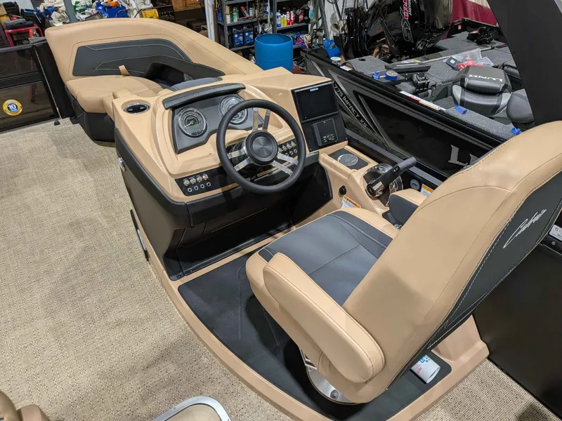 Slide: The Image of Barletta CABRIO C24UE/TT 2026 - 9