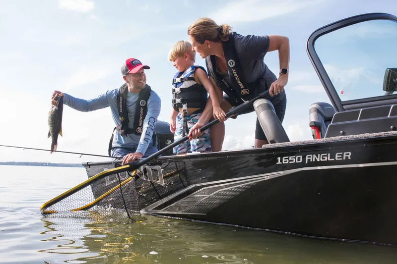 The Image of Lund 1650 Angler SS 2026 - 1