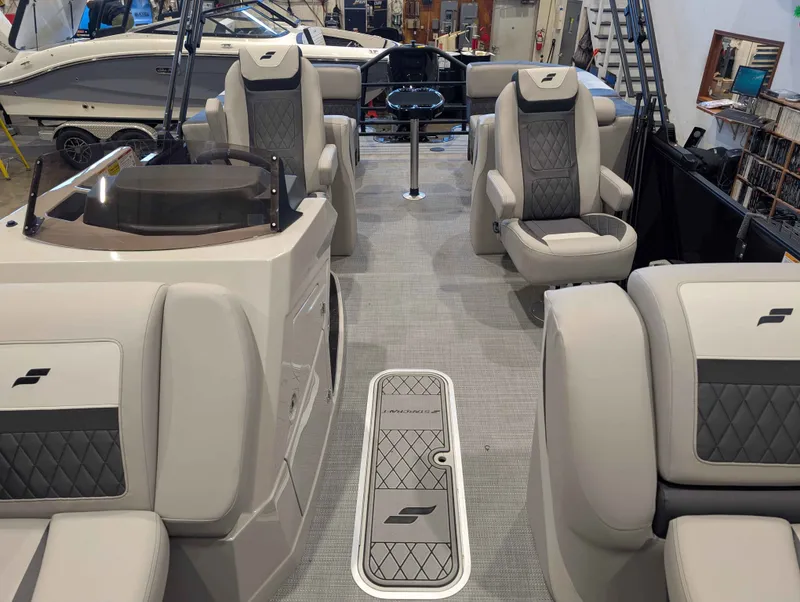 Slide: The Image of Starcraft SLS-3 R/TT 2026 - 10