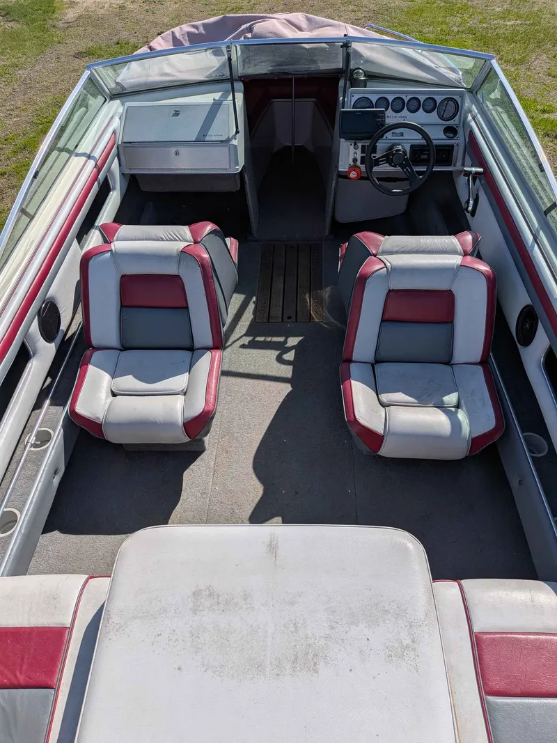 Slide: The Image of Four Winns 200HORIZON 1988 - 7