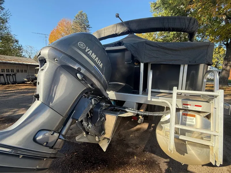 Slide: The Image of Bennington 22SF 2017 - 15