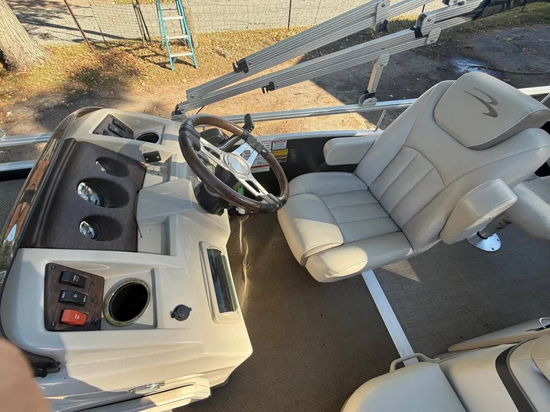 Slide: The Image of Bennington 22SF 2017 - 6