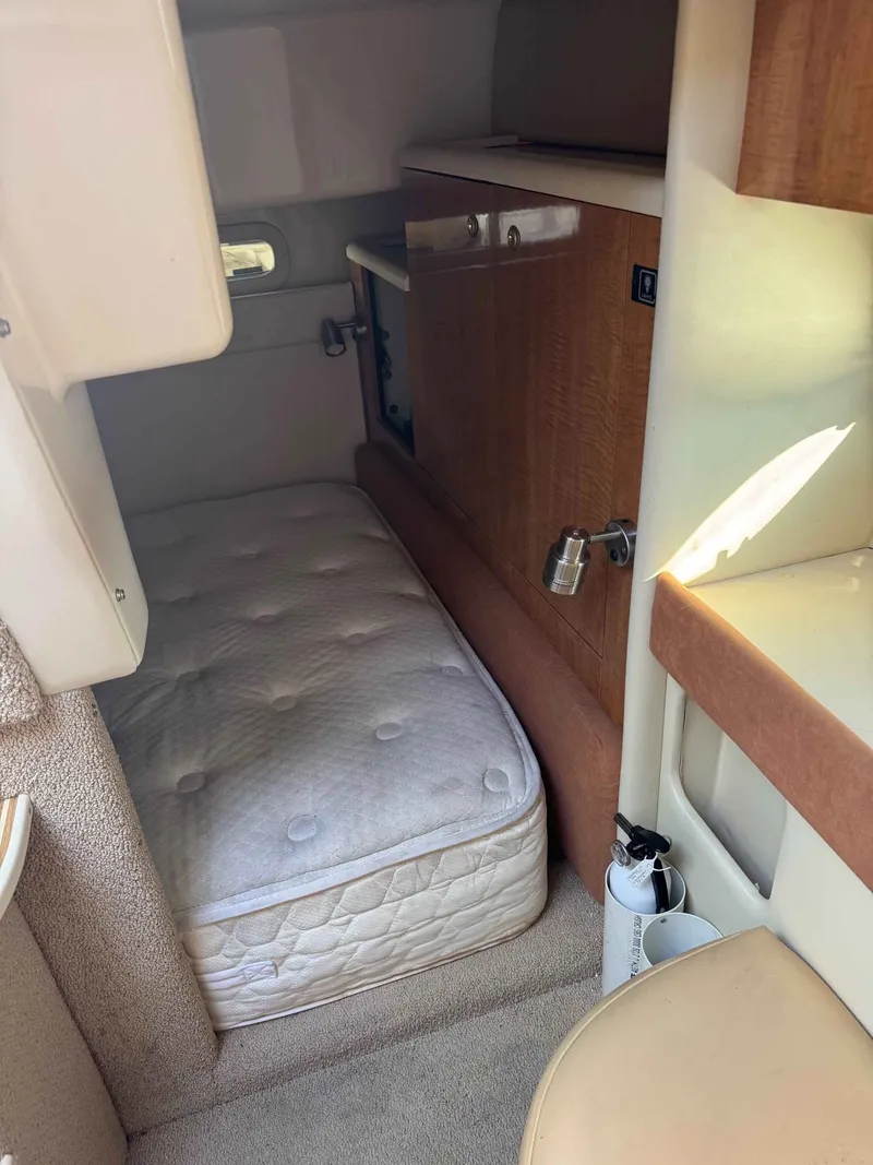 Slide: The Image of Maxum 3000 SCR 2002 - 12