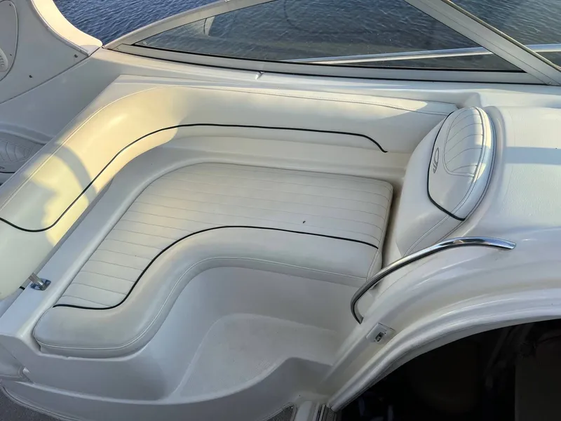 Slide: The Image of Maxum 3000 SCR 2002 - 6