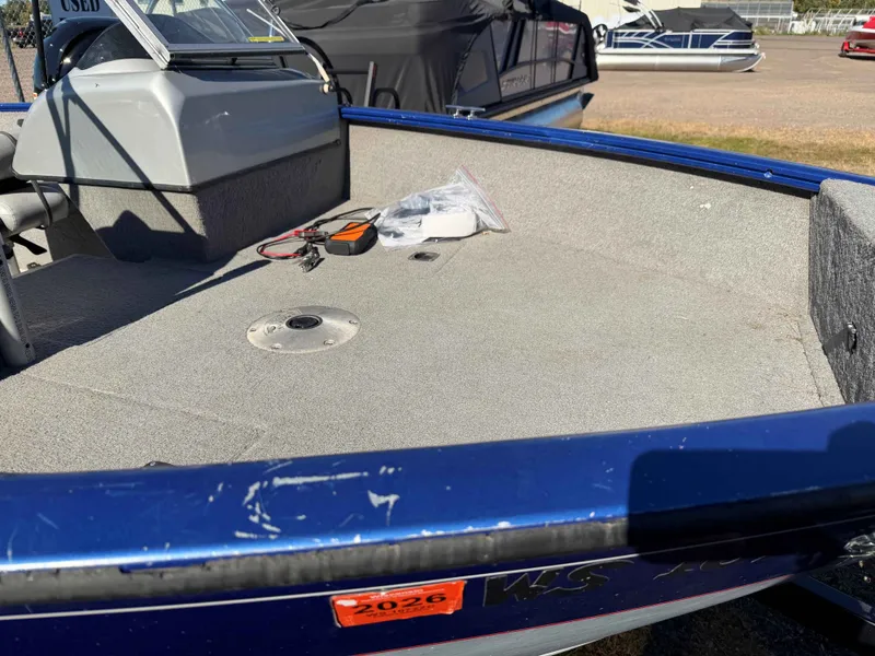 Slide: The Image of Tracker Pro Guide V175 2012 - 3