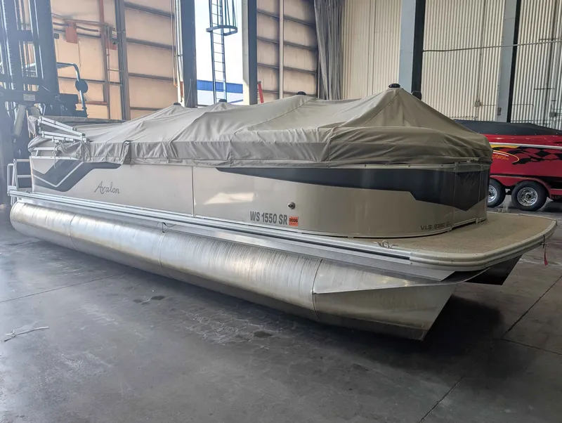 Slide: The Image of Avalon VLS 2380 QL 2023 - 13