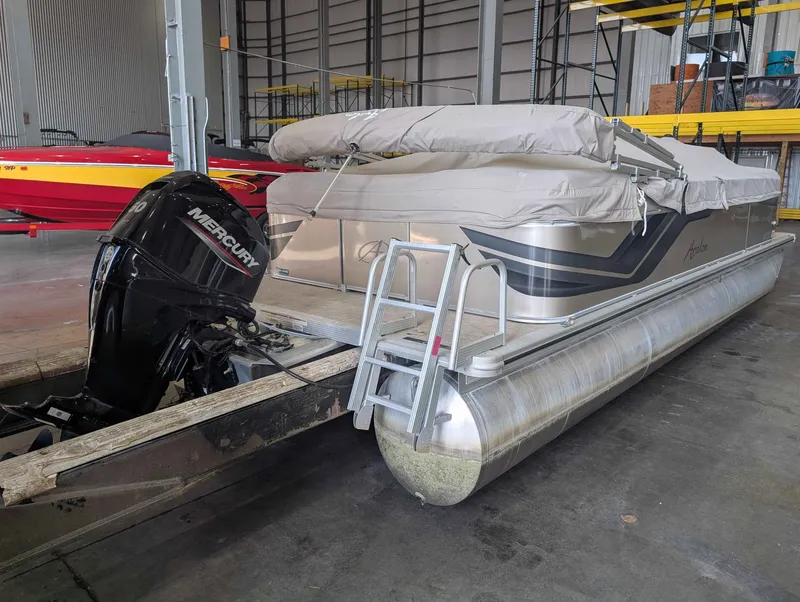 Slide: The Image of Avalon VLS 2380 QL 2023 - 14